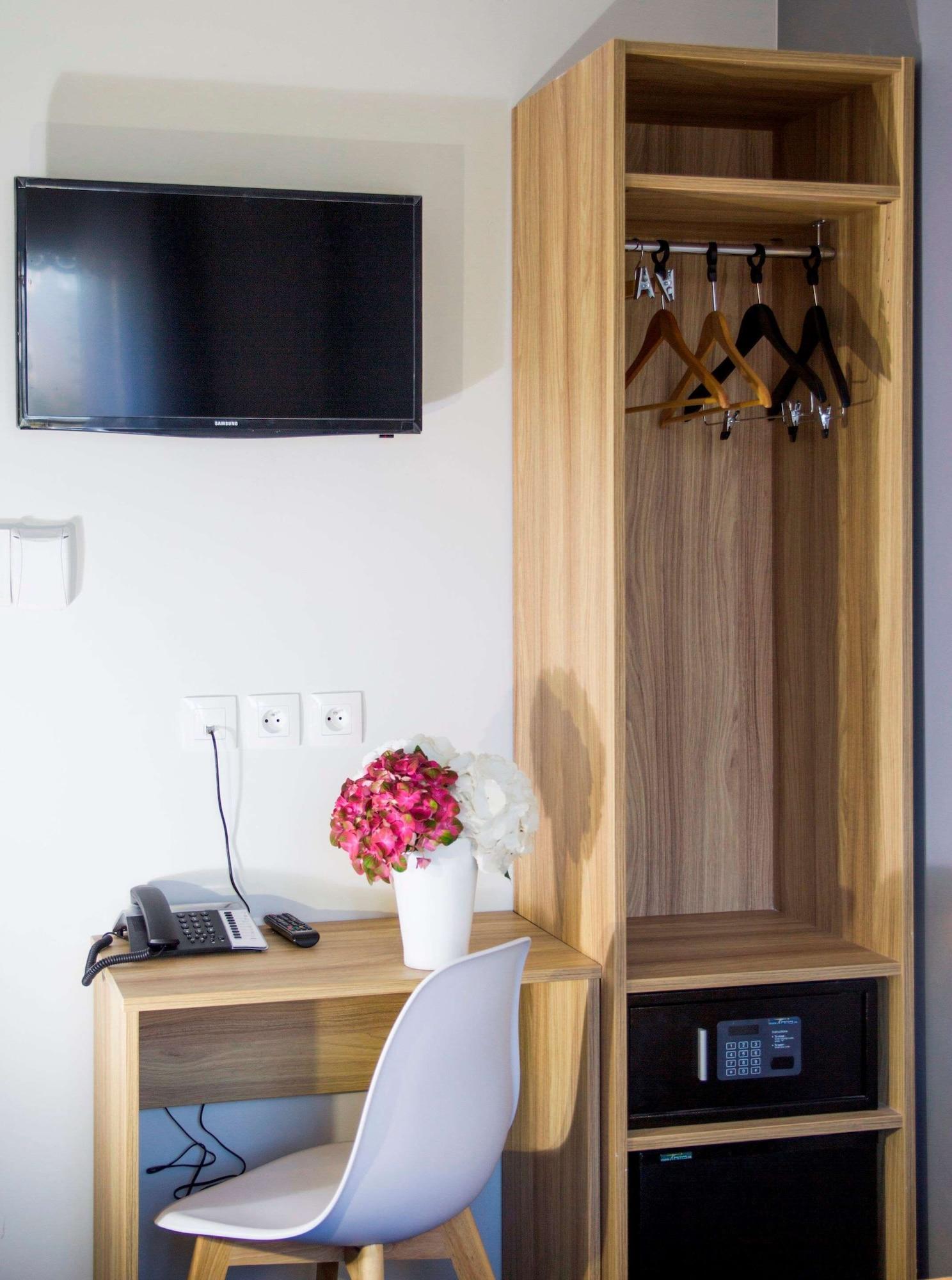 Hotel Moulin Vert Paris Luaran gambar