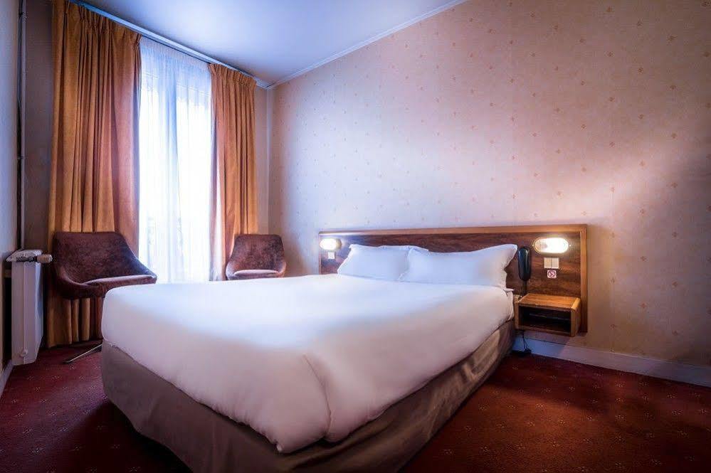 Hotel Moulin Vert Paris Luaran gambar